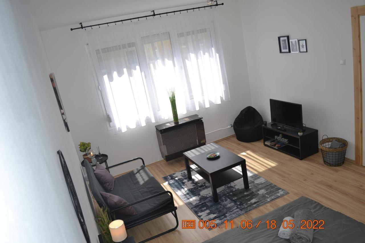 Sziget Apartman إغير المظهر الخارجي الصورة